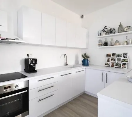 Apartment 1 *